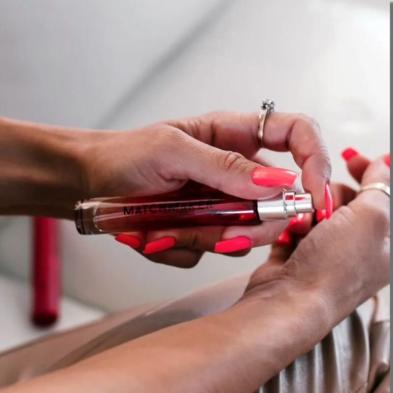 eye of love - matchmaker red diamond lgbtq perfume feromonas para ella 10 ml imagen 4 | karma sex & shop